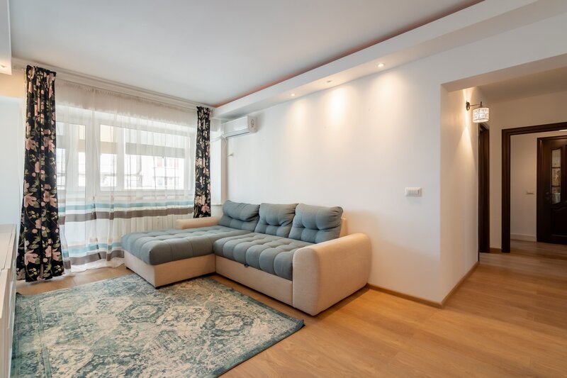 Banu Manta 18, adiacent Piata Victoriei, comision 0%,